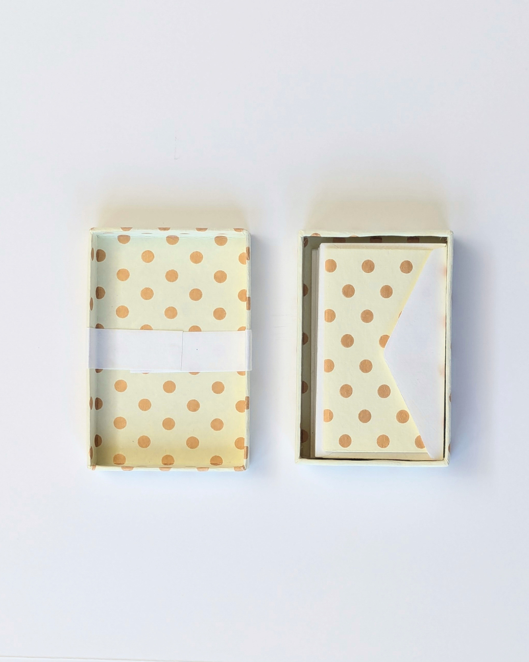Upcycled Cotton Pulp Greeting Cards - Dots Gold | Set of 10 in a Box