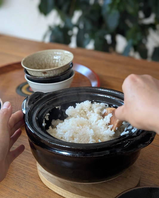 Donabe Clay Rice Cooker – 2 Rice-Cup Size