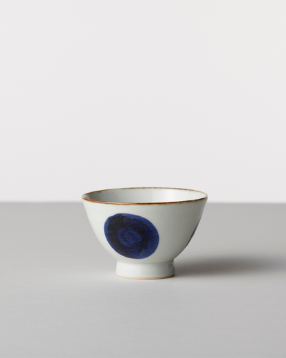 Blue & White Hand-Painted Japanese Rice Bowl - Hasami Ware Bold Cicle