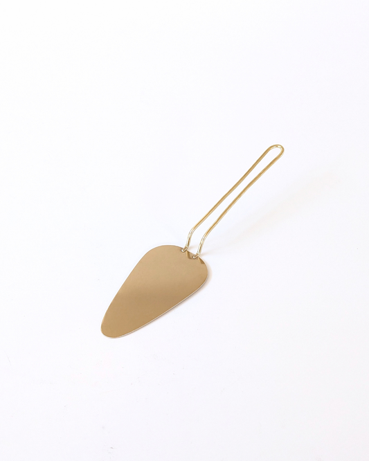 Japanese Brass Pie Server | Lue top