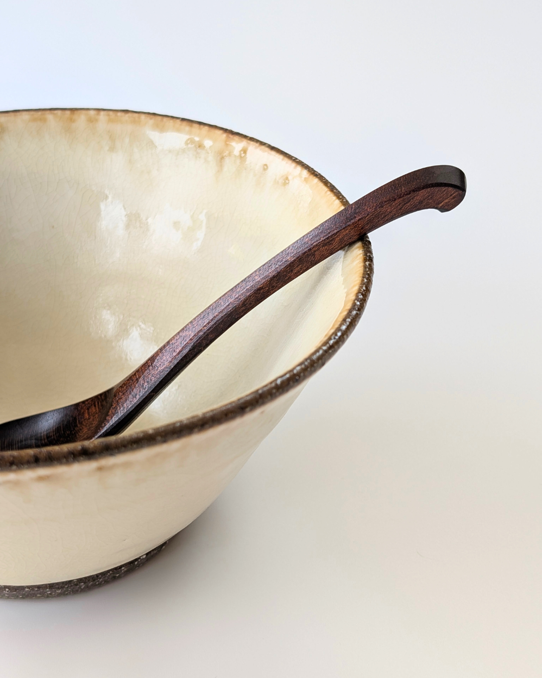 Maple Wood Soup Spoon — No-Slip Resting Design, Fuki-Urushi Finish