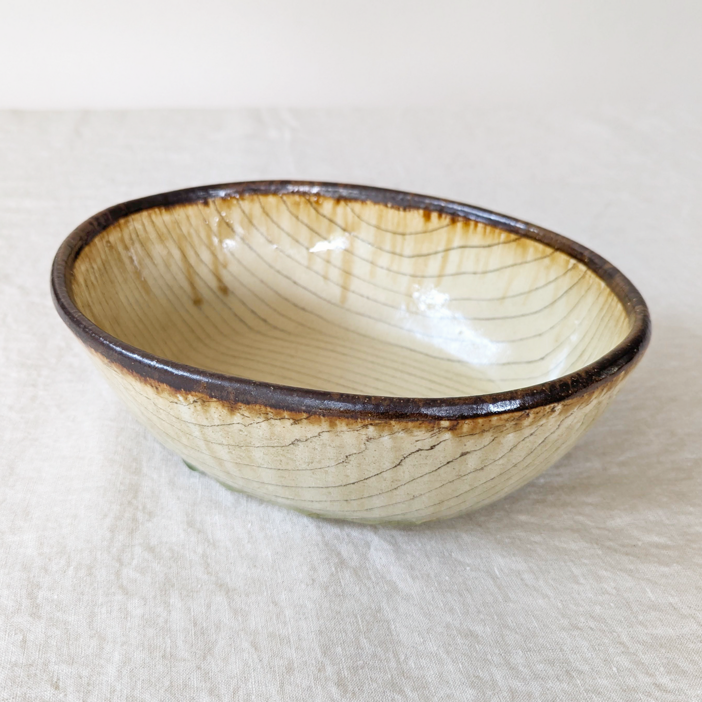 Nerikomi Oval Serveware 10" x 8"